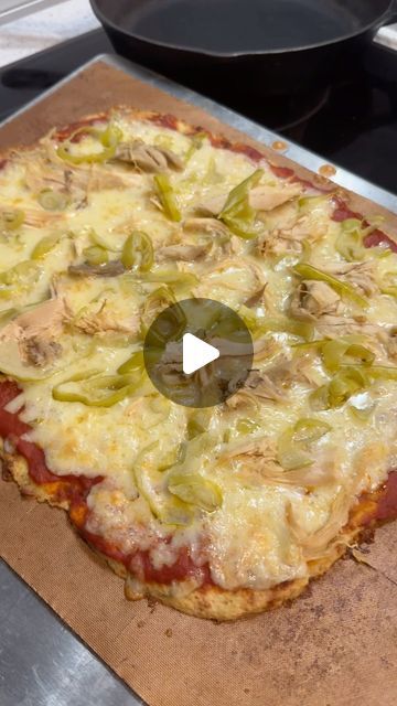 Rachel | postpartum weightloss story | Chicken based pizza crust recipe:

INGREDIENTS:
- 1 cup ground chicken (I blended chicken breast I had pre-cooked)
- 1/2 cup cheese (could... | Instagram High Protein Pizza, Italian Seasoning Mix, Protein Pizza, Chicken Base, Pizza Crust Recipe, Crust Recipe, Recipe Ingredients, Ground Chicken, Seasoning Mixes