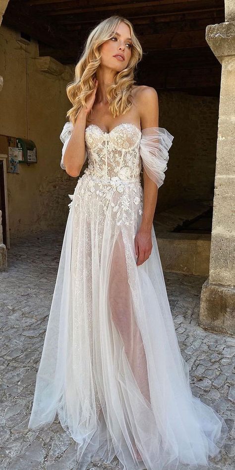 sexy wedding dresses, sexy wedding dress, hot wedding dress, mermaid wedding dress #weddingdresses #wedding #weddinggown #bridalgown Sweetheart Bridal Gown, Hot Wedding, Sweetheart Bridal, Wedding Dresses 2020, Cute Wedding Dress, Dream Wedding Ideas Dresses, Dresses 2020, Long Wedding Dresses, Wedding Dress Inspiration