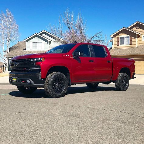 Cody Stanley on Instagram: “There’s a new beast in our squad! 😈 #chevrolet #chevytrucks #liftedtrucks #trucks #trailboss #z71silverado #z71trailboss #chevytrailboss…” Trail Boss, Trucks Chevy, Chevrolet Trucks, Lifted Trucks, Chevy Trucks, Chevy, Monster Trucks, Suv, Trucks