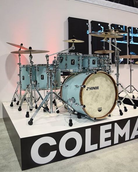 Chris Coleman's Sonor SQ1 in Cruiser Blue. @sonordrumco @crc_global Sonor Drums, Dw Drums, Ludwig Drums, Drum Heads, Snare Drum, Drum Kits, Drum Set, Percussion, Drums