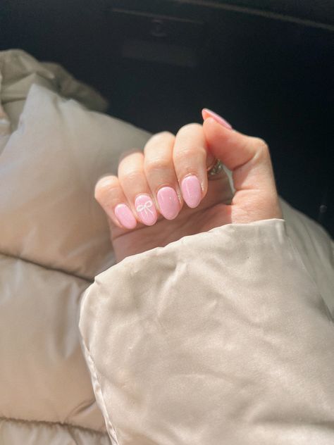 Girly nails for the new year! A pretty pink with a little bit of sparkle and a bow 🤩 #trending #nailidea #aesthetic #bows #pinknails #newyearnails Cute Cheap Nails, Light Pink Graduation Nails, Light Pink Nail Designs Short, Pink Gender Reveal Nails, Baby Pink Bow Nails, Nails To Go With Hot Pink Dress, Cute And Easy Nails, Light Pink Bow Nails, Baby Pink Nails With Bow