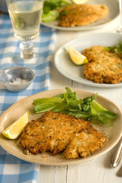 parmesan chicken Parmesan Crusted Chicken Ina Garten, Ina Garten Parmesan Chicken, Ina Garten Recipe, Ina Garten Chicken, Best Ina Garten Recipes, Ina Garden, Chicken Parmesan Recipe, Ina Garten Recipes, Panko Crumbs