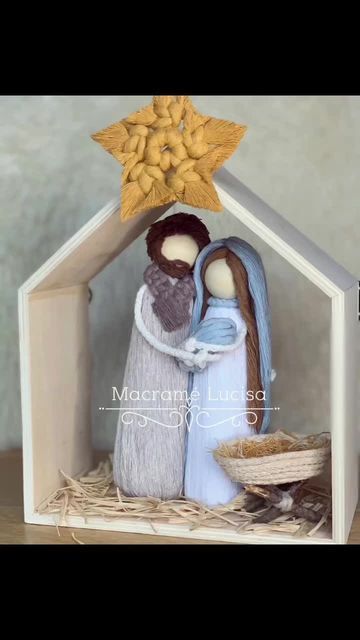 Fabric Christmas Decorations, Diy Nativity, Angel Decor, Christmas Themes Decorations, Christmas Wood Crafts, Macrame Wall Art, Christmas Ornament Crafts, Macrame Design, Christmas Nativity