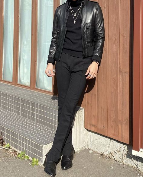 All Saints Style Mens, Goth Semi Formal, Urban Goth, Leather Jacket Outfit, Men In Heels, Leather Outfits, Fits Inspo, Street Style Outfits Men, Leather Jacket Outfits