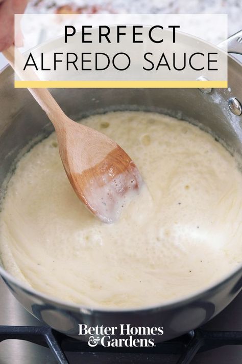 Making Alfredo Sauce, Good Alfredo Sauce Recipes, How To Make Homemade Alfredo Sauce Easy, Homemade Already Sauce, How To Make Homemade Alfredo Sauce, How To Make Alfredo Sauce Easy, How To Make Pasta Sauce From Scratch, Homemade Meals From Scratch, Pasta Recipes Alfredo Sauce