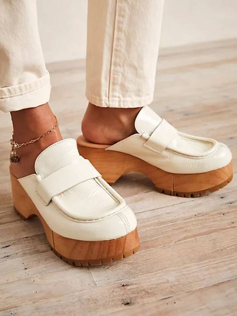 Free People Clogs, White Clogs, Suede Clogs, Platform Clogs, Clog Heels, Free People Shoes, Best Sneakers, Spring Shoes, Black Patent Leather