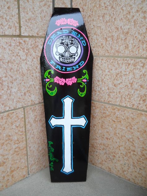 Studio Exclusive #SkateboardArt. Title: #DeadEndFriend DEF Cruiser coffin skateboard. Medium: Acrylic on Maple.  #APSk8 Anne Moya Coffin Skateboard, Snowboard Art, Longboards, Skateboard Art, Paint Job, Skateboarding, Design Inspo, Decks, Art Inspo