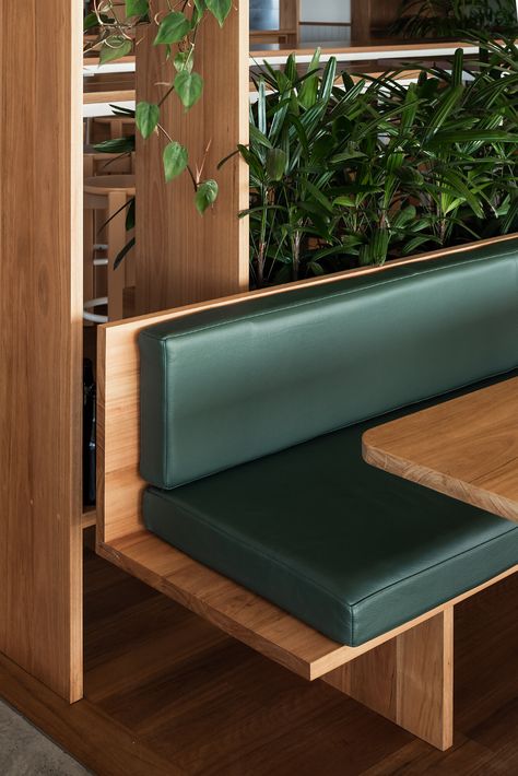 Banquette Restaurant, Cafe Bench, Booth Seat, Almirah Designs, Banquet Seating, Drink Design, Decoration Restaurant, Australian Interior Design, Booth Seating