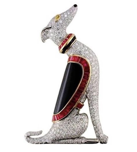 Jewelry Animals, Art Deco Brooch, Dog Brooch, Grey Hound Dog, Detailed Jewelry, Cartier Jewelry, Animal Brooch, Unusual Jewelry, Royal Jewels