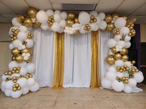 Balloon Arch Ideas, Arch Ideas, Green Balloon, Balloon Decor, Balloon Arch, Balloon Decorations, Wedding Reception, Balloons, Party Ideas