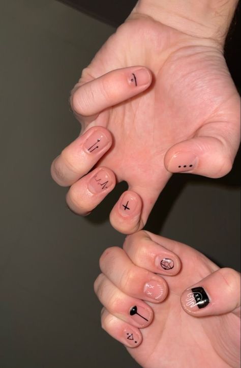 Short Guy Nail Designs, Simple Nail Designs For Guys, Mens Nail Polish Ideas, Male Nail Art Designs Simple, Mens Manicure Design Simple, Simple Male Nail Art, Clear Nail Designs Men, Masculine Nail Designs Men, Nail Art Men Design