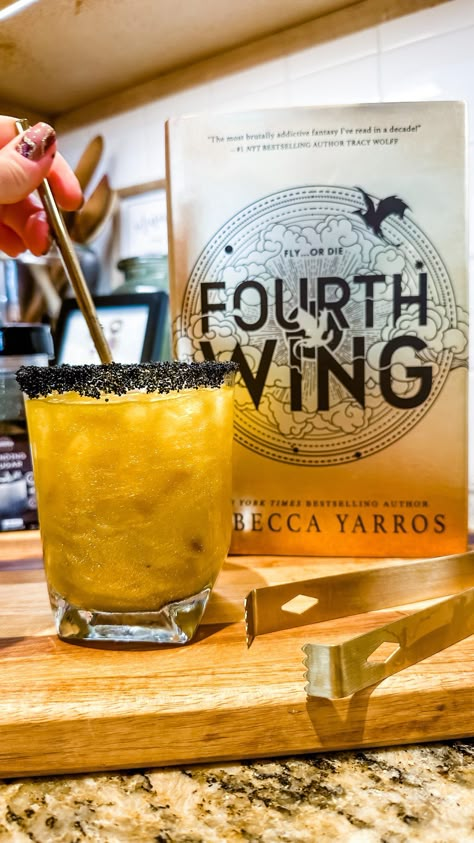 You'll Be the Wingleader of Book Club with This Fourth Wing-Inspired Cocktail - The Bookcase Beauty Fourth Wing Party, Book Club Ideas Hosting, Bookish Birthday, Onyx Storm, Wing Party, Club Cocktails, Fourth Wing Book, Edible Gold Glitter, Book Club Snacks