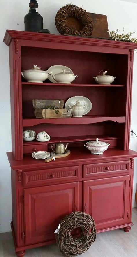 Red Feature Wall, Red Theory, Red Dresser, Red Furniture, Diy Furniture Renovation, Red Decor, Furniture Renovation, Home Trends, Paint Furniture