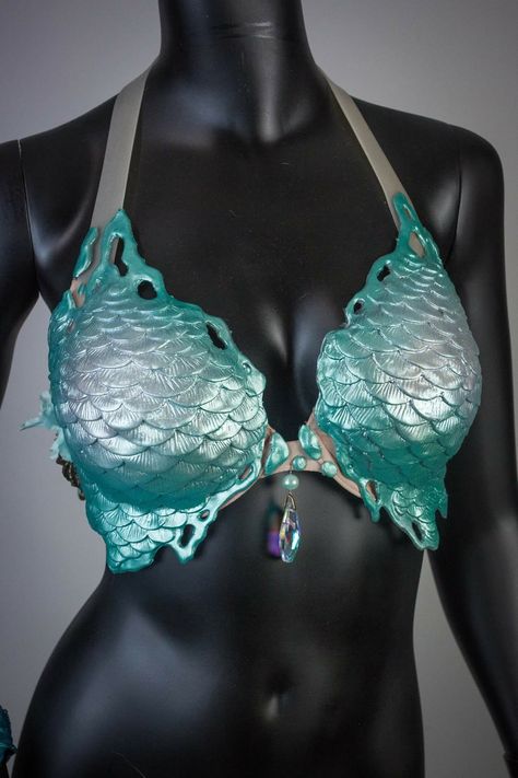 Siren Costume, Mermaid Gifs, Realistic Mermaid, Mermaid Stories, Mermaid Accessories, Mermaid Bra, Mermaid Top, Fashion Designer Studio, Feminine Energy Aesthetic