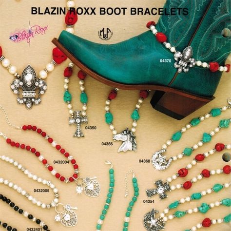 Boot Rugs, Boots Inspiration, Upcycle Shoes, Western Ideas, Boot Charms, Western Boots Outfit, Boots Diy, Western Jewellery, Wild Wedding