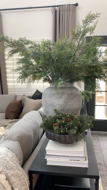 Organic Modern Winter Decor, Christmas Decor For Modern House, Olive Green And Black Christmas Decor, Winter Pillows Living Rooms, Moody Spring Decor, Winter Decorating Ideas After Christmas, Winter Home Decor After Christmas, Winter Decor After Christmas, Modern Winter Decor