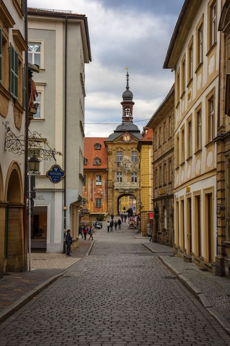 Instagram :alexandradts, #germany #europe #bamberg #bavaria Rotenburg Germany, Aesthetic Cities, Germany Aesthetic, Bamberg Germany, Beautiful Europe, Train Trip, Building Aesthetic, Germany Photography, Travel Germany