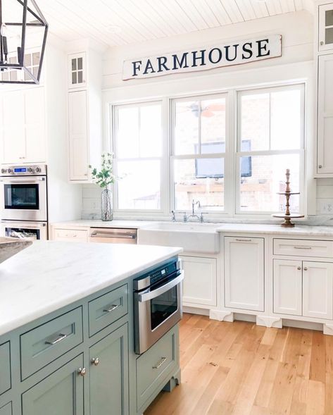 Island-SW Sea Salt Sea Salt Kitchen, Simple Farmhouse Kitchen, Farmhouse Flooring, Farmhouse Remodel, Oyster Bay, White Paint Colors, White Farmhouse, Kitchen Cabinet Colors, Coastal Farmhouse