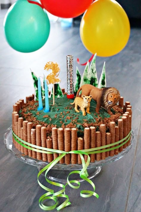 Wild Birthday Party, Jungle Cake, Safari Cakes, Zoo Birthday, Safari Birthday, Safari Party, Birthday Cake Kids, Unique Recipes, Kids Cake