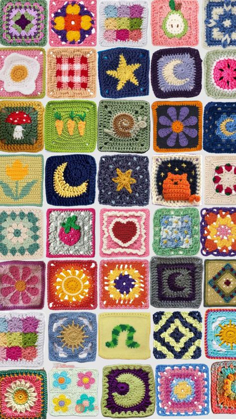 granny squares!! #grannysquares #crochet #knitting Grannysquares Crochet, Granny Square Blanket, Square Blanket, Crochet Things, Crochet Inspo, Diy Crochet Projects, Crochet Inspiration, Crochet Stuff, Cute Crochet