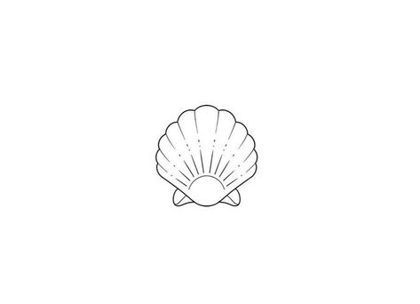 Shells Drawings Simple, Simple Sea Shell Tattoo, Ankle Beach Tattoos, Mini Seashell Tattoo, Fine Line Sea Shell Tattoo, Simple Sea Tattoo, Small Tattoos Beach Theme, Beach Shell Tattoo, Simple Shell Tattoo