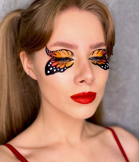 Butterfly Makeup Wings Red Lipstick Yellow Orange Red Brows Eyelashes Eyeliner Black White Highlighter Monarch Butterfly Makeup, Yellow Orange Butterfly, Fairy Halloween Makeup, Makeup Wings, Bird Makeup, Fairy Costumes, Fairy Halloween, Butterfly Makeup, Orange Makeup