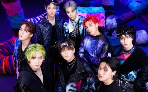 ATEEZ continues to prepare for their December comeback.On November 10 at midnight KST, the boys released a new set of teaser photos where … Fabric Poster, Japanese Music, Instant Photos, Korean Bands, Pop Songs, At Midnight, Iconic Photos, Photo Set, New Set