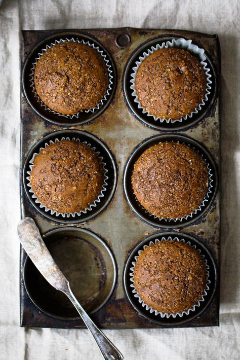 Healthy gingerbread muffins that are incredibly fluffy, warm and perfect with a cup of coffee. One of my favorite muffins to enjoy during the Winter. 134 calories per muffin! #gingerbread #muffins #healthybaking #breakfast #healthysnack Gingerbread Muffins Healthy, Healthy Gingerbread, Gingerbread Muffins, Almond Milk Yogurt, Ambitious Kitchen, Baking Muffins, Healthy Muffins, Pumpkin Muffins, Muffin Tin