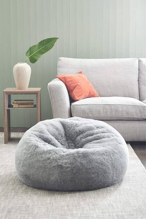 Bean Bag Living Room, Faux Fur Bean Bag, Fur Bean Bag, Dekorasi Kamar Tidur, Bean Bag Sofa, Girl Bedroom Designs, Girl Bedroom Decor, Bean Bags, Bag Chair