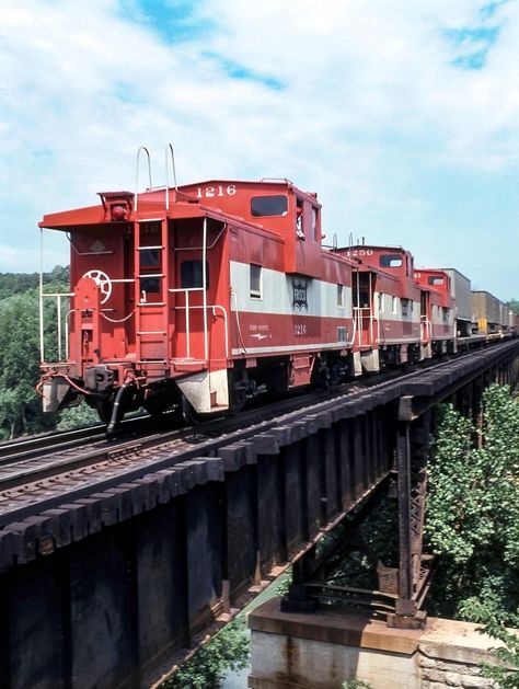 Frisco Railroad, Clinchfield Railroad, Conrail Railroad, Central Pacific Railroad, Cn Railroad Canadian National Railway, Railroad Photos, All Aboard, Train