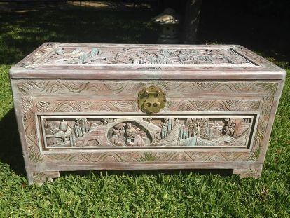 Upcycled Camphor Chest, Camphor Chest Makeover, Wooden Trunk Makeover Diy, Silver Gold Decor, Restoration Hardware Table, Chest Of Drawers Makeover, Trunk Makeover, Chest Makeover, Make A Closet