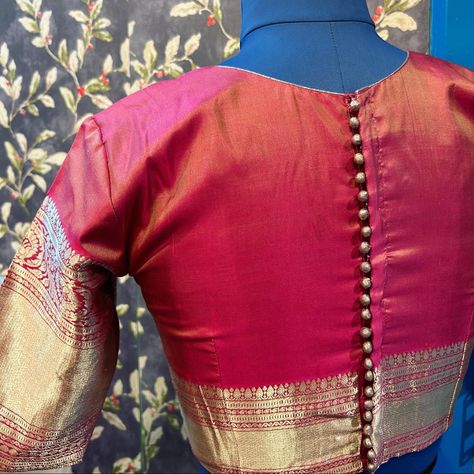 Classy Blouses, Latest Blouse Designs Pattern, Blouse Stitching, New Saree Designs, Fashion Blouses, Blouse Cotton, Trendy Blouse, Hand Work Blouse, High Neck Blouse