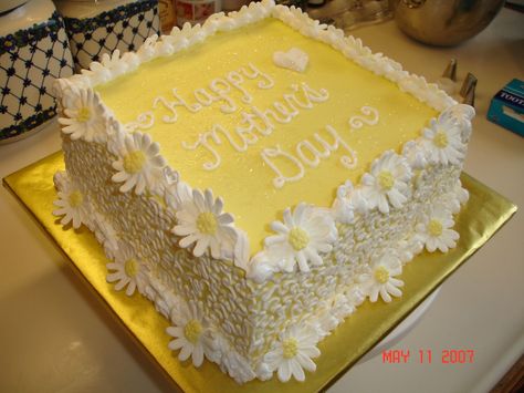 Square Mother's Day Cake - This is an 8 inch square vanilla cake with pineapple filling.  I used lace points for the first time.  Fun cake to make.  Thanks for looking! Square Birthday Cake, Square Cake Design, Purse Cake, Daisy Cakes, Spring Cake, Square Cake, Mothers Day Cake, Cake Decorating Frosting, Pineapple Cake