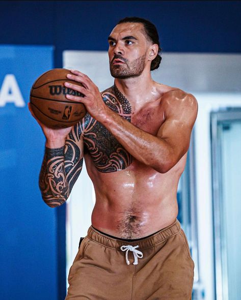 Steven Adams, Adam 12, Basketball Wallpaper, Memphis Grizzlies, Favorite Team, Art Girl, Give It To Me, Basketball, Instagram Photos