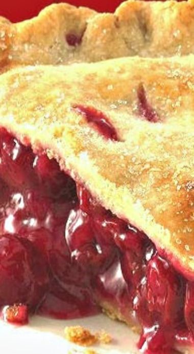 Pantry Cherry Pie Old Fashioned Cherries, Cherry Pie Recipe, Cherry Desserts, Cherry Recipes, Sandwich Shops, Think Food, Cherry Pie Filling, Delicious Pies, Party Girl