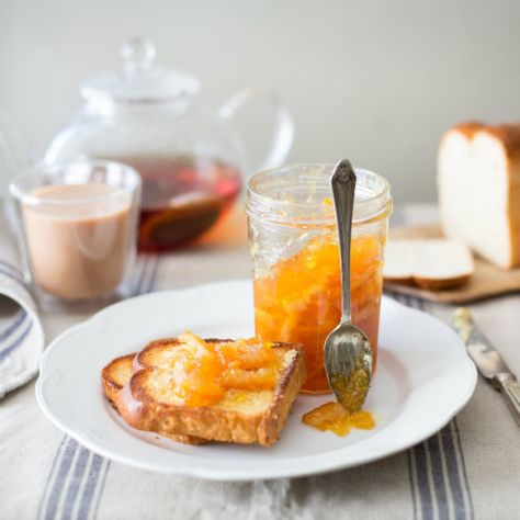 Jam Photography, Making Marmalade, Orange Marmalade Recipe, Orange Jam, Marmalade Recipe, Hot Cider, Orange Marmalade, Jam And Jelly, Eating Tips