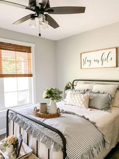 Decor your bedroom with this VECELO bed frame~ Farmhouse Guest Bedroom, Farmhouse Bedrooms, American Farmhouse Style, Guest Room Ideas, American Farmhouse, Guest Bedroom Decor, Guest Room Decor, Farmhouse Bedding, Farmhouse Bedroom Decor