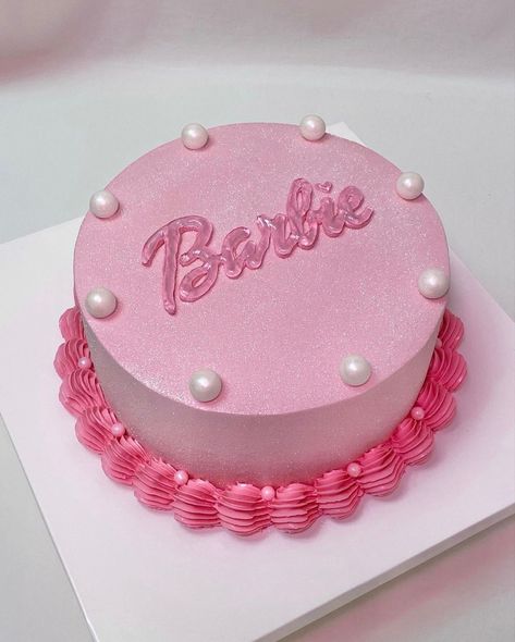 Barbie Cake Designs, 20 Birthday Cake, Barbie Birthday Cake, Chocolate Cake Designs, Barbie Food, Pink Birthday Cakes, Birthday Ideas For Her, Barbie Birthday Party, Barbie Cake