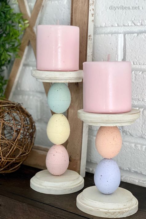 egg candle holder easter decorations Easter Egg Garland, Diy Baskets, Egg Candle, Easter Wreath Diy, Easter Craft Decorations, Front Porch Christmas Decor Ideas, Plastic Easter Eggs, Porch Christmas Decor Ideas, Porch Christmas Decor