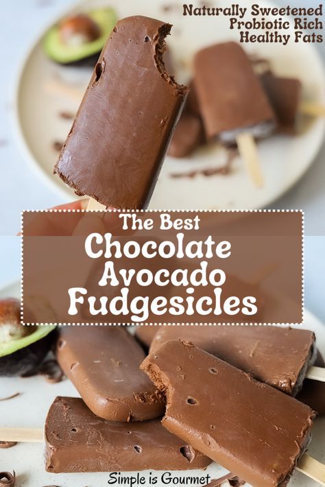 The-Best-Chocolate-Avocado-Fudgesicles Avocado Fudge Pops, Keto Fudgesicles, Healthy Fudgesicles, Fudgsicle Recipe, Avocado Popsicles, Fudge Popsicles, Deceptively Delicious, Fudge Pops, Chocolate Popsicles