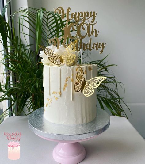 @weecakesnbakes’s Instagram profile post: “Was such an honour to make this 100th birthday cake 🎉🥳 #whitecake #whiteandgoldcake #gold #cakeideas #caketime #cakesofinstagram…” 100 Year Old Birthday Cake, 100th Birthday Cake Ideas, 100 Years Birthday Cake, 100 Birthday Cake Ideas, 100 Birthday Cake, White And Gold Vintage Cake, 100th Birthday Cake, 100 Year Hibs Birthday Card, Ballerina Birthday Cake