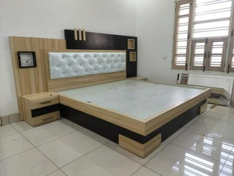 Letest bedroom design बेडरूम डिजाइन, Bad Room Design, Bed Back Design, Bed Design Ideas, Double Bed Designs, Box Bed Design, Tv Unit Interior, Unit Interior Design, Bad Room