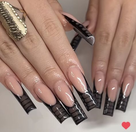 Chrome Crocodile Nails, Black Croc Print Nails, Black Crocodile Nails, Crocodile French Tip Nails, Black Croc Nails, Alligator Nails, Crocodile Nails, Acrylic Nails Almond Shape, Summer Gel Nails