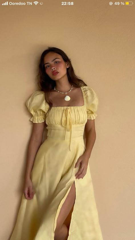 Summer girl yellow dress cute set make up outfit skirt hair travel bag inspiration ideas sun jewelry Yellow Dress Cottagecore, Cute Yellow Sundress, Yellow Sun Dress Aesthetic, Cute Sun Dresses Summer, Pale Yellow Sundress, Sunny Aesthetic Outfits, Yellow Sundress Aesthetic, Yellow Sundress Outfit, Sun Dresses Aesthetic