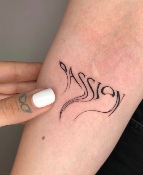 Wavy Text Tattoo, Dark Calligraphy Tattoo, Liquid Letters, Energy Tattoo, Cursive Tattoos, Hand And Finger Tattoos, Armband Tattoo Design, Type Tattoo, Writing Tattoos