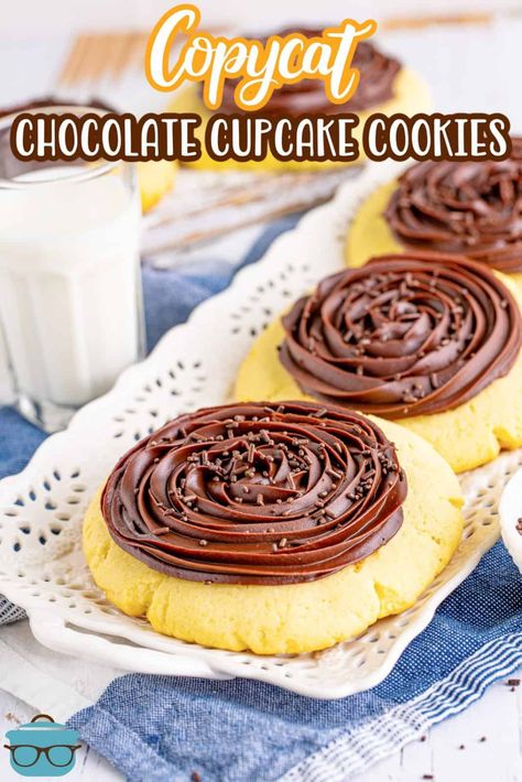 Crumble Cookie Recipe, Chocolate Ganache Frosting, Cookies With Chocolate, Cupcake Cookie, Ganache Frosting, Country Cook, The Country Cook, No Bake Bars, Chocolate Topping