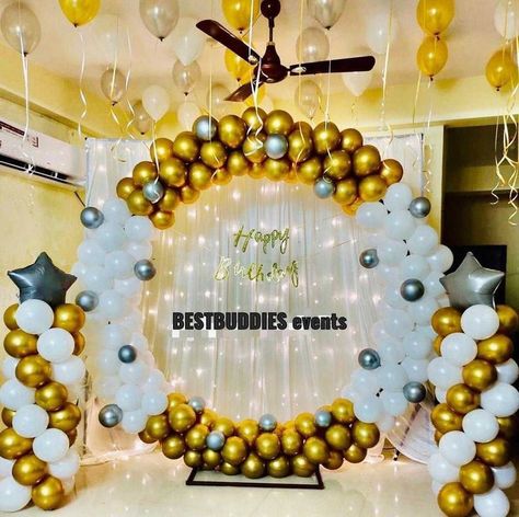 Birthday Party Balloon Arch, Balloon Decoration Birthday, 1st Birthday Decorations Boy, Simple Balloon Decoration, Party Balloon Arch, Dandiya Night, Birthday Decors, Birthday Setup, Peacock Artwork