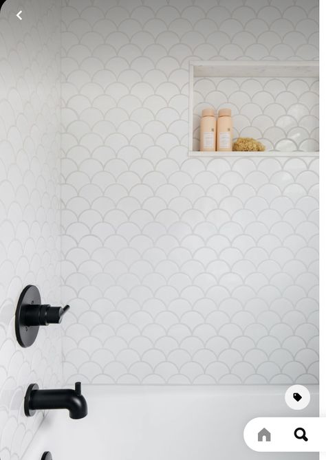 White Scalloped Tile Bathroom, Kids Bathroom Tiles Ideas, Textured Tile Wall Bathroom, Scalloped Bathroom Tile, Classic Bathroom Tile Floors, Fish Scale Tile Bathroom Showers, White Scallop Tile Bathroom, Scalloped Shower Tile, Scallop Shower Tile