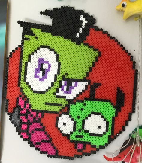 Crochet Invader Zim, Perler Characters, Bead Templates, Stitch Movie, Melty Bead Patterns, Perler Bead Templates, Perler Crafts, Beads Ideas, Kandi Patterns