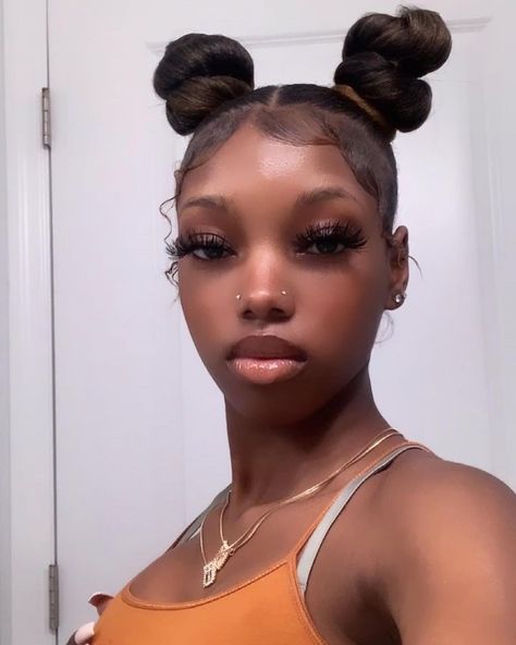 2 Buns Hairstyle, Pumpkin Hair, Top Knot Bun, Knot Bun, Colour Collection, Hairstyle Inspiration, Hair Ponytail Styles, Ponytail Styles, Looks Black